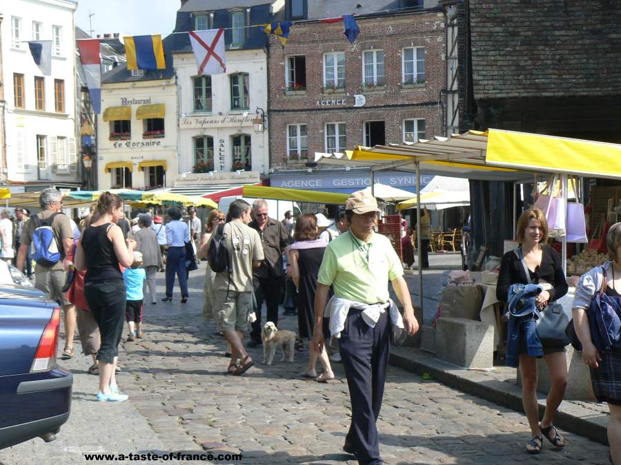 Honfleur Market,Wednesday and Saturday morning, guide and photos