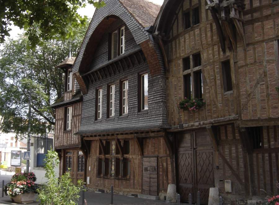 The Old Town Of Troyes Photos And Guide To The Town