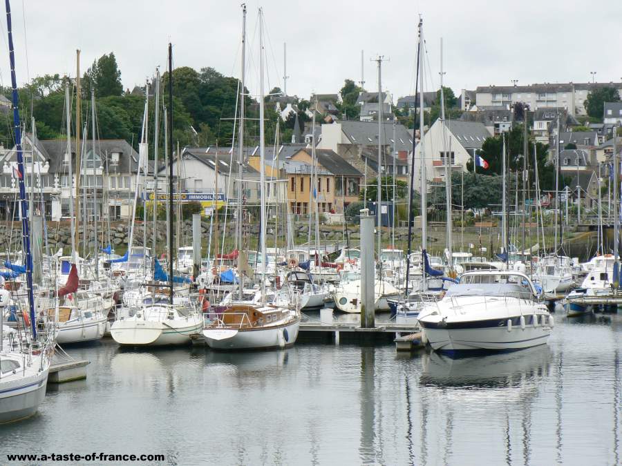 Binic Brittany France,photos of the town