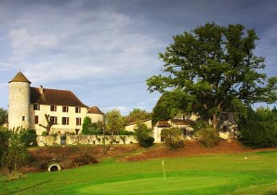 Castle Holiday in the Dordogne, Private golf course, pool and sauna for 2  to 15 guests